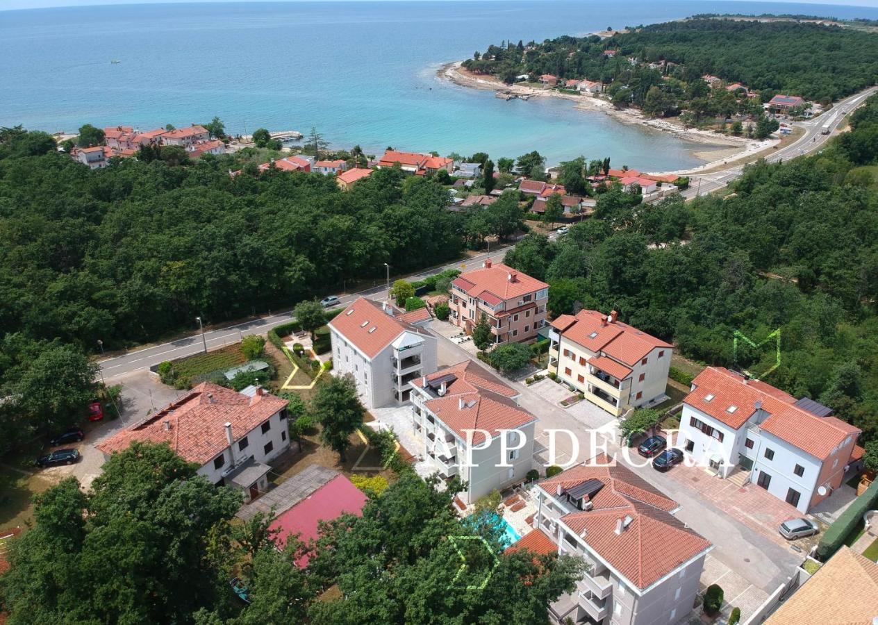 Apartments And Rooms Degra Umag Exterior photo
