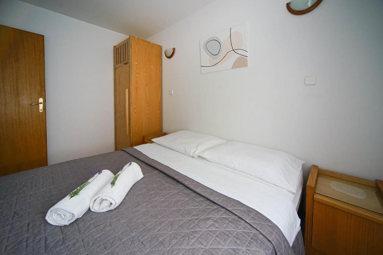 Apartments And Rooms Degra Umag Exterior photo